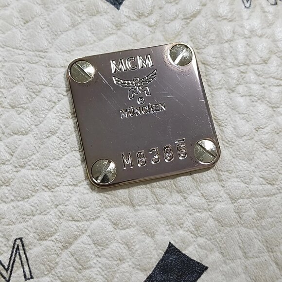 (L5) MCM Backpack Bag Beige PVC main image 9